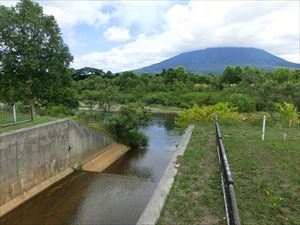 尻別川と羊蹄山