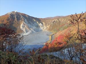 上から見た大湯沼