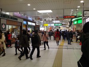 混みあう高崎駅構内 群馬で一番人口が多い