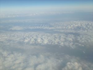 雲海で地上は見えない 雲はきれいです