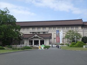 初めて入る 東京国立博物館