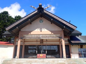 立派
