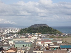 二つ重なる