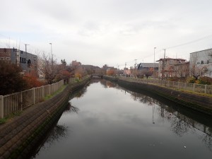 数少ない室蘭の川