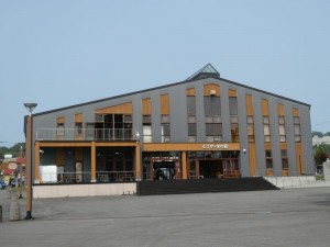 やや混んでいた